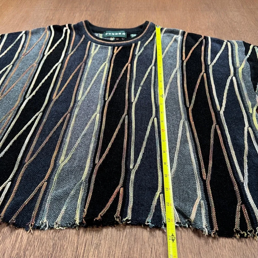 Tundra Canada 3D Knit Sweater XL Multi Color Cropped Raw Hem Coogi Style - Picture 5 of 10